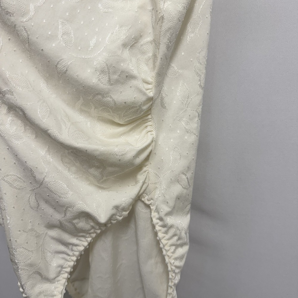 Vintage Ungaro Lingerie Bodysuit NWT NOS White Floral Size Medium Fits Small - Picture 3 of 5